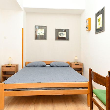 Apartmani Zupanic โคโรมาชโน ภายนอก รูปภาพ