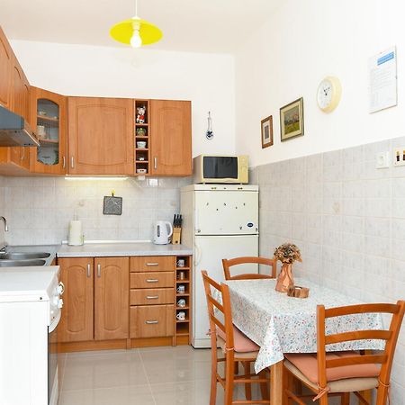 Apartmani Zupanic โคโรมาชโน ภายนอก รูปภาพ
